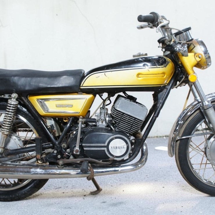 1972 Yamaha DS7 Motorcycle