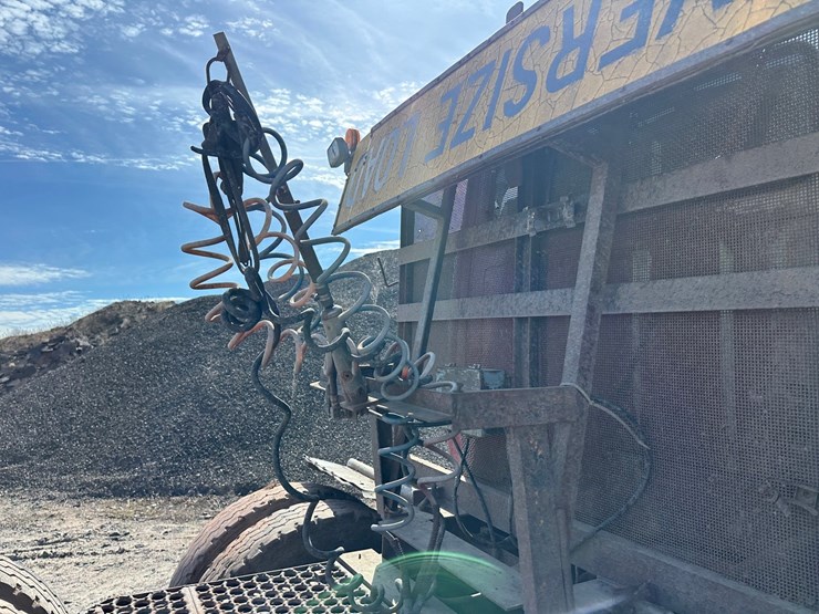 1984-ford-tractor-image-18