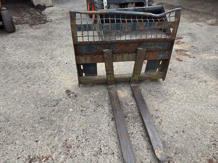 forks-for-skid-steer-image-1