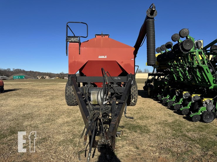 case-ih-2400-image-2