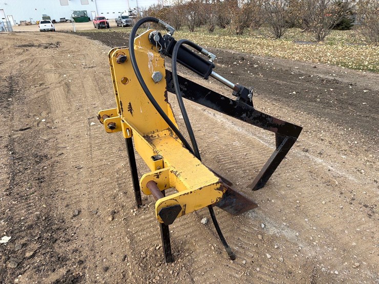 tough-t-rock-nabber-attachment-image-4