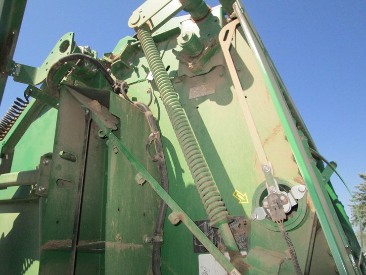 2019-john-deere-460m-image-32