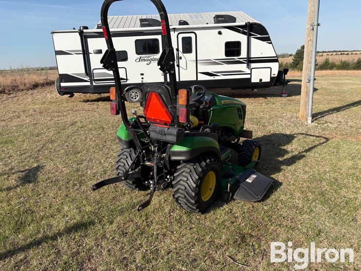 2013-john-deere-1025r-image-5