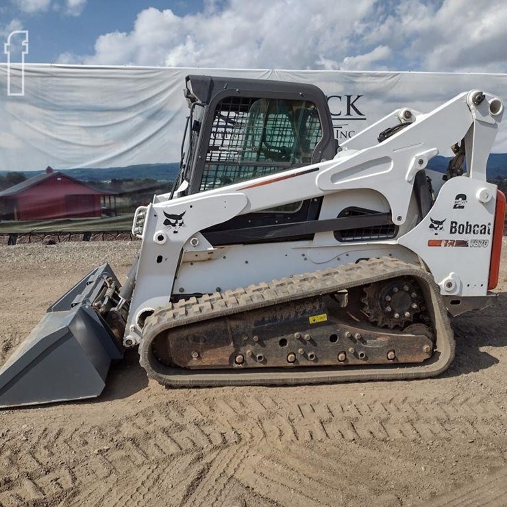 BOBCAT T870