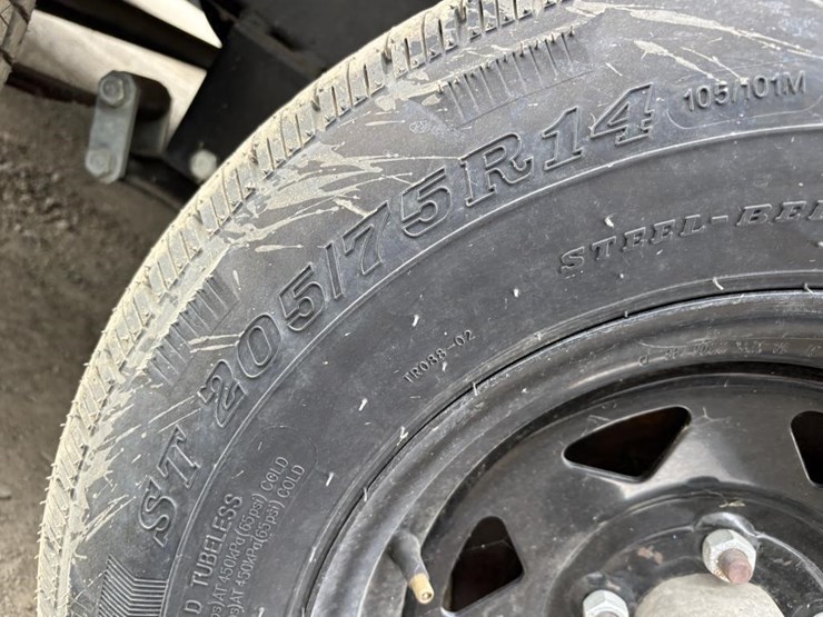 2020-bullet-bl2200bh20-travel-trailer-image-19