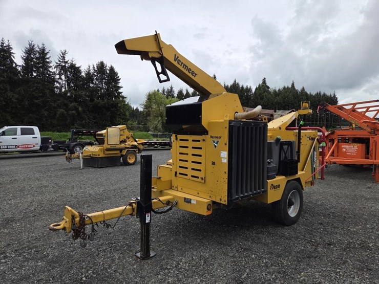 2016-vermeer-bc1800xl-image-1
