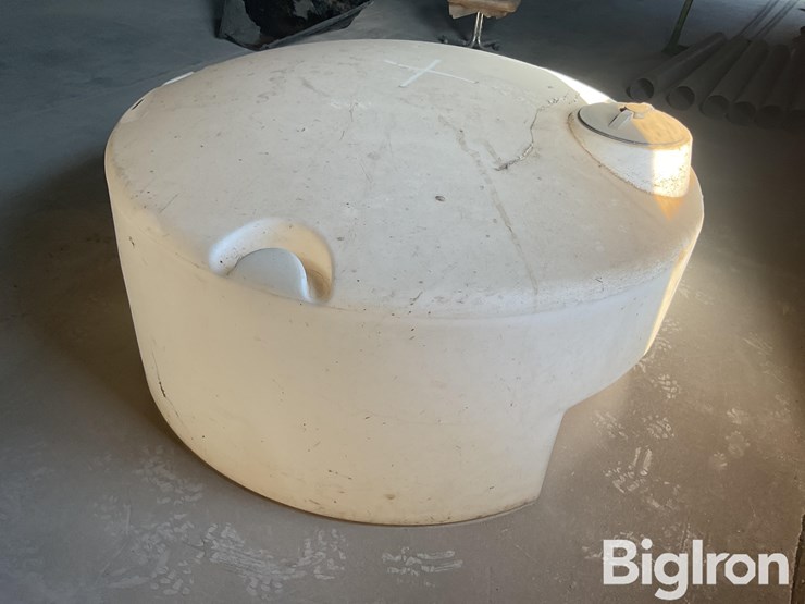 ace-roto-mold-350-gal-poly-tank-image-6