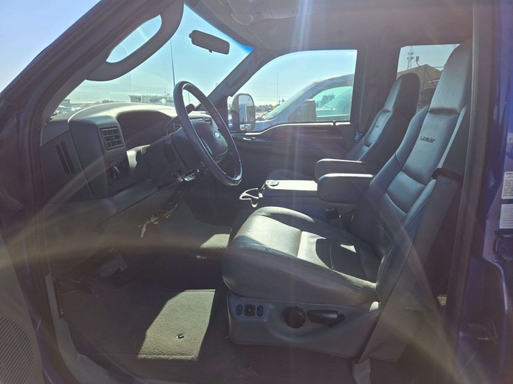 2003-ford-f450-image-16