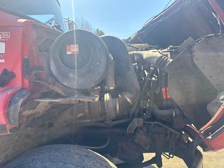 1996-ford-l9000-image-21