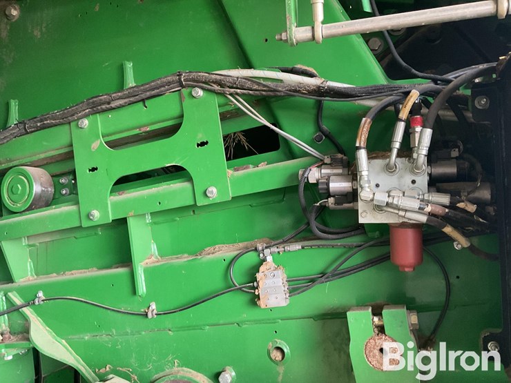 2015-john-deere-l340-image-9