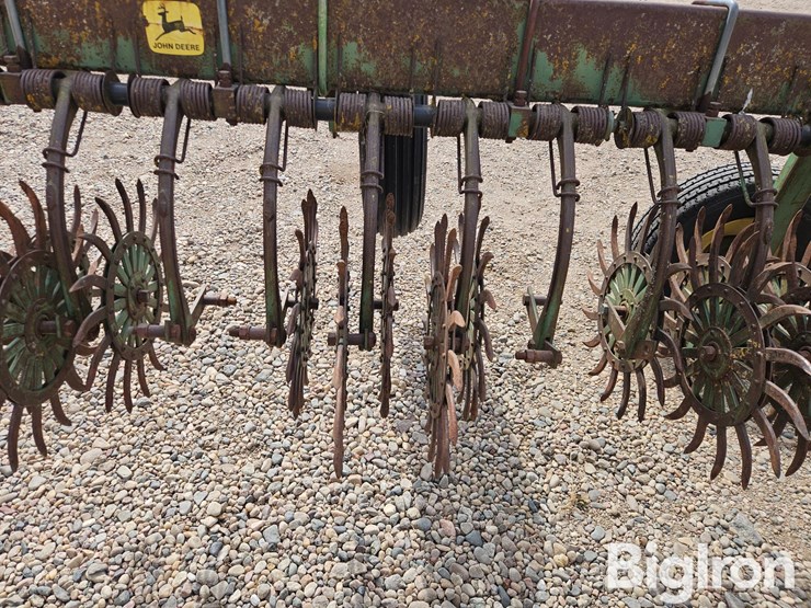 john-deere-400-image-17