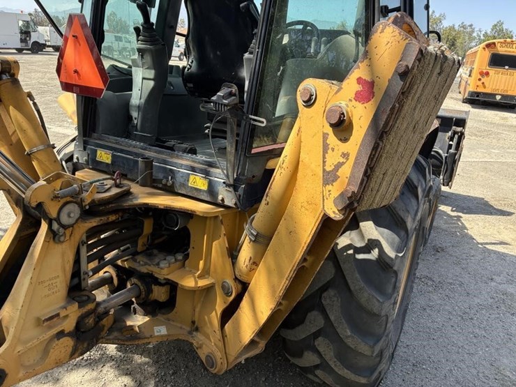 2006-caterpillar-4200-loader-backhoe-image-18