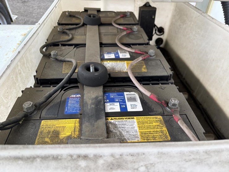 2006-ver-mac-cms-1584-towable-message-board-image-19