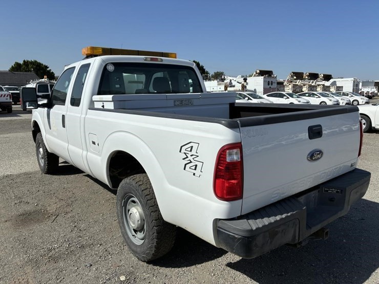 2011-ford-f250-image-4