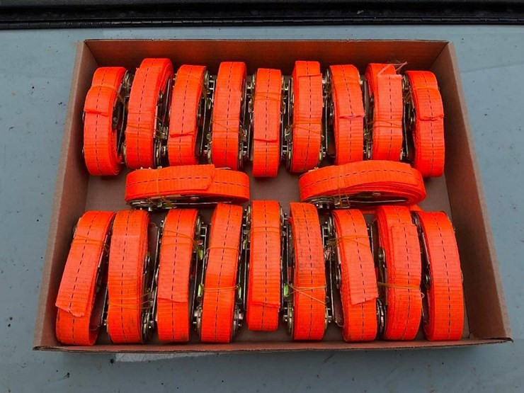 #957-•-3-meter-ratchet-straps*---middlebury,-in-image-1