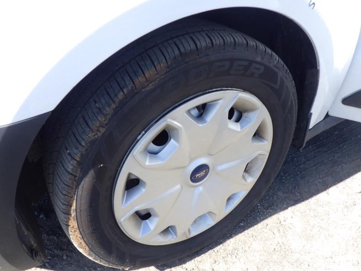 2016-ford-transit-connect-image-14