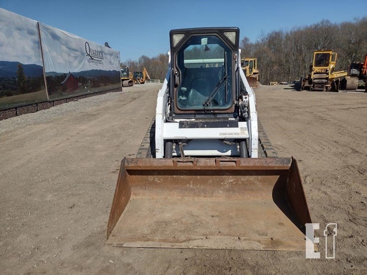 2010-bobcat-t190-image-2