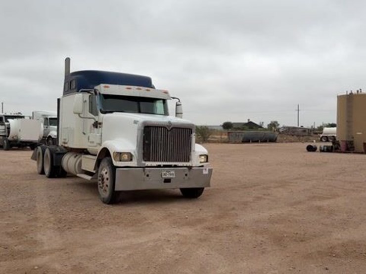 2007-international-9900i-image-1