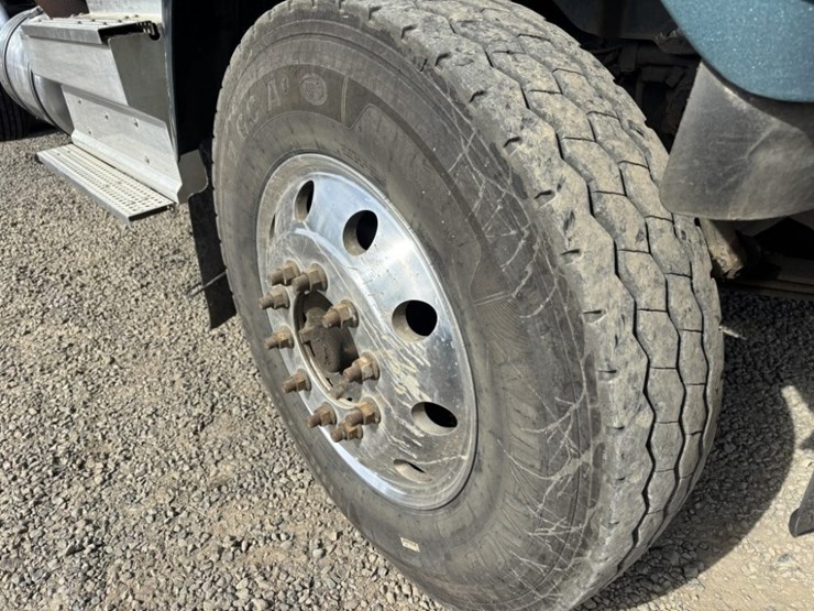 2022-international-hx520-image-16