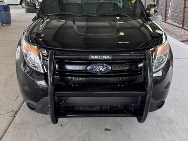 2013-ford-explorer-image-3