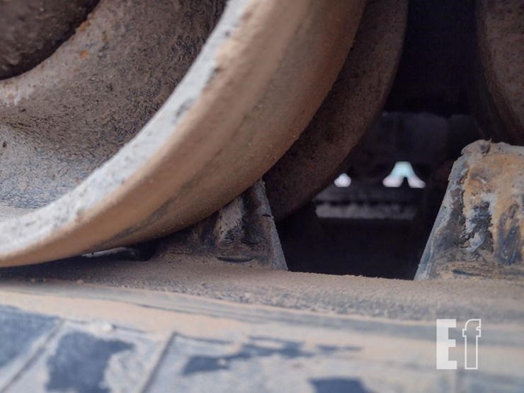 kubota-svl75-2-image-17