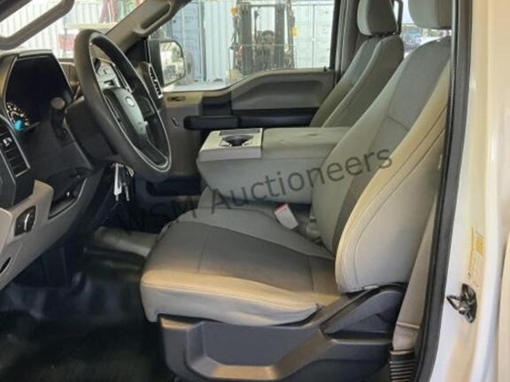 2015-ford-f150-image-23