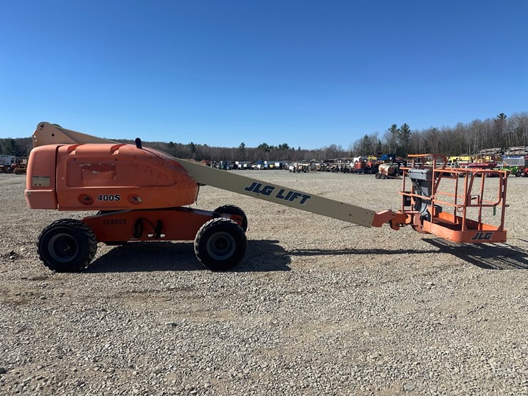 2007-jlg-400s-image-6