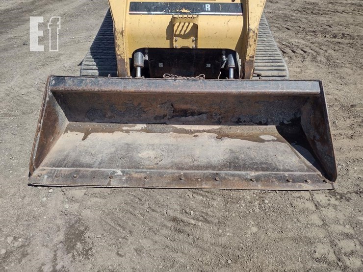 2006-caterpillar-287b-image-17