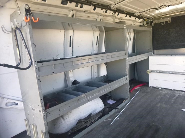 2016-chevrolet-2500-image-23