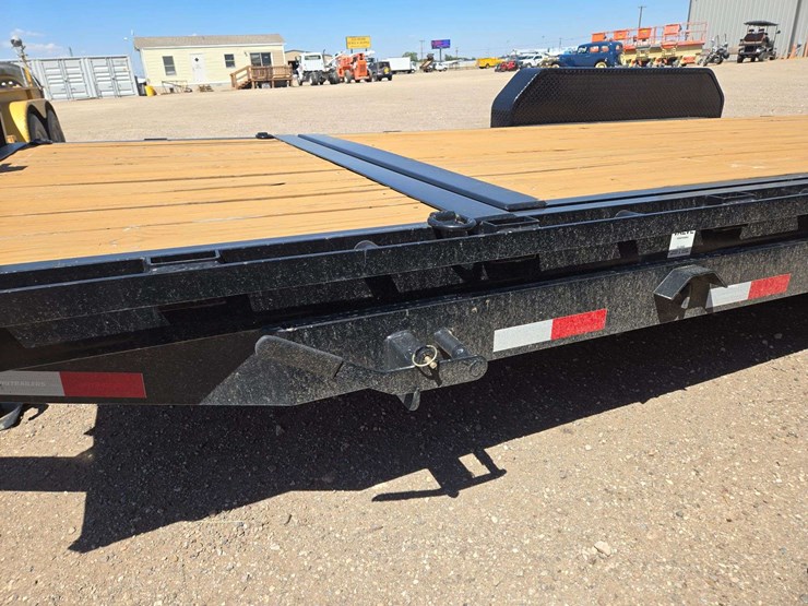 2024-pj-flatbed-image-7