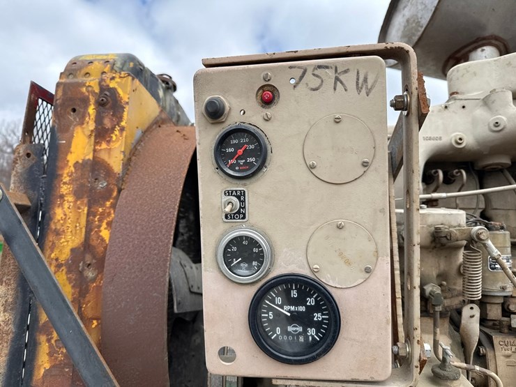 massey-ferguson-8-image-18