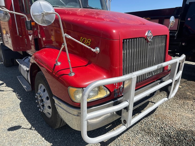 2004-massey-ferguson-8-image-10