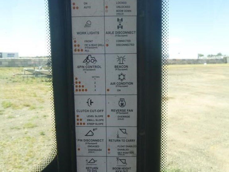 2005-deere-624j-image-17