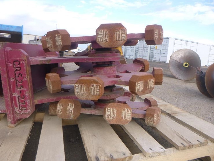 sui-17"-excavator-compaction-wheel-image-6