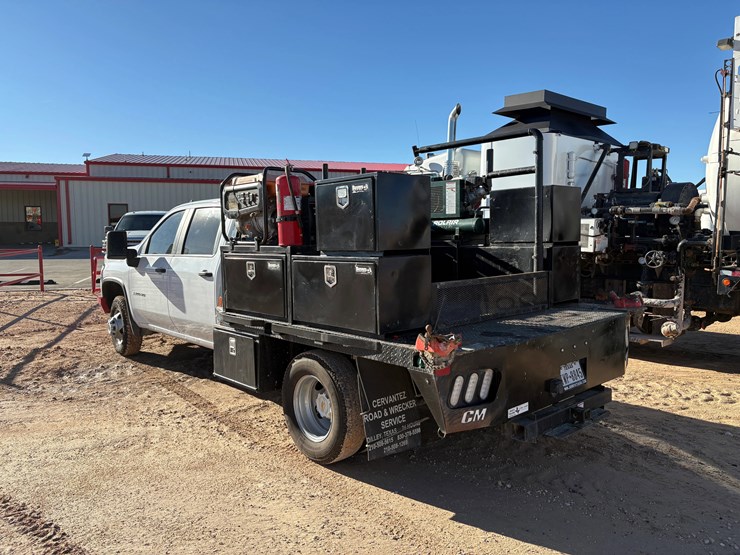 2024-chevrolet-silverado-3500hd-image-5