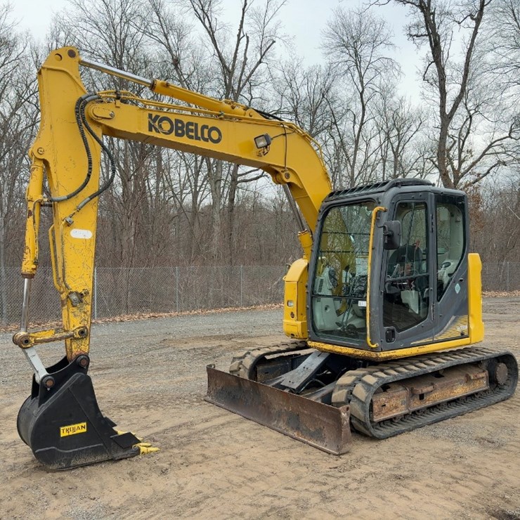 2017 KOBELCO SK75SR-3E