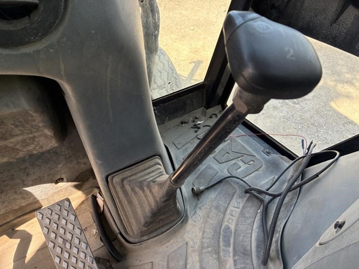 2006-caterpillar-4200-loader-backhoe-image-28