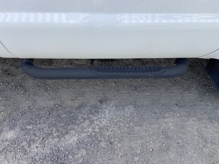 2015-ford-f250-xl-image-24