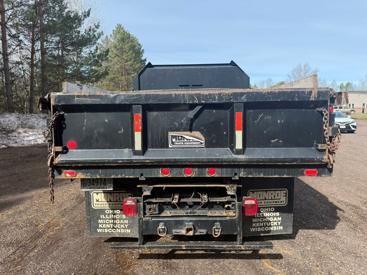 2011-international-terrastar-image-4