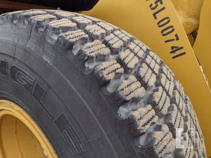 caterpillar-926m-image-29