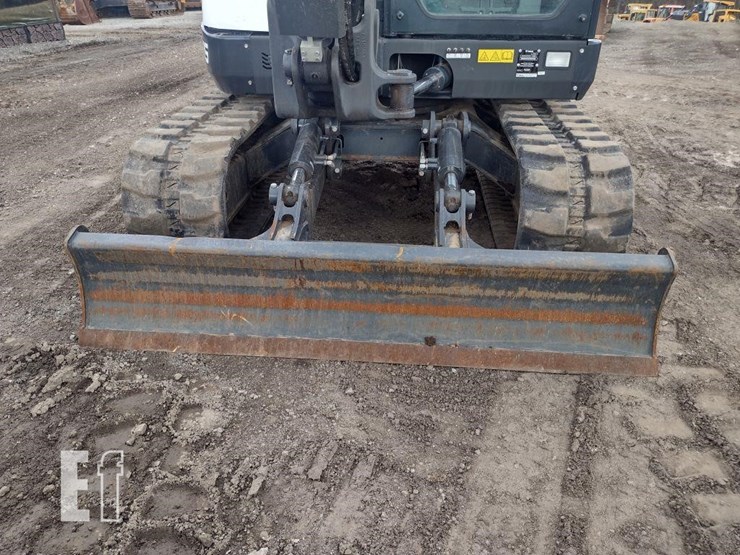 2020-bobcat-e85-image-19