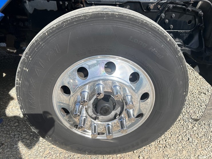 2018-kenworth-t680-image-82