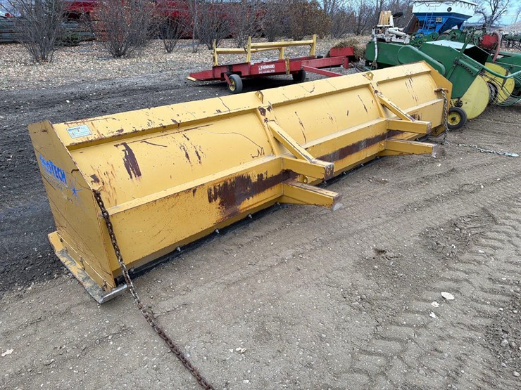protech-sp14b-snow-pusher-image-3