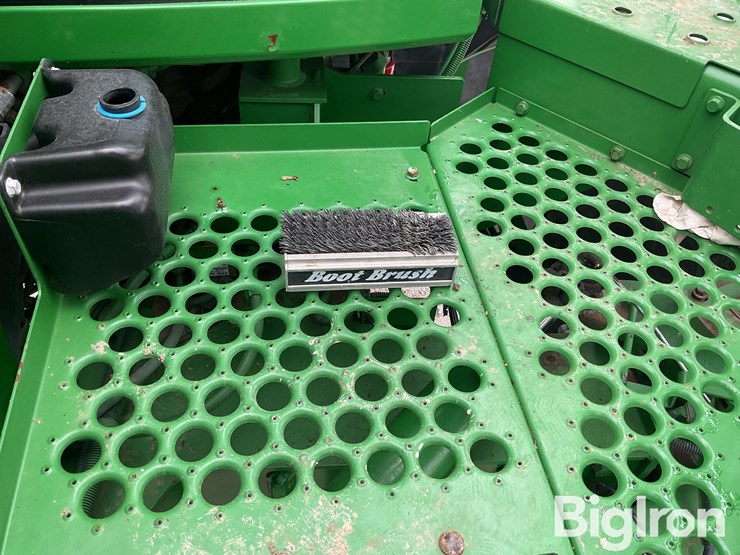 2013-john-deere-4940-image-18