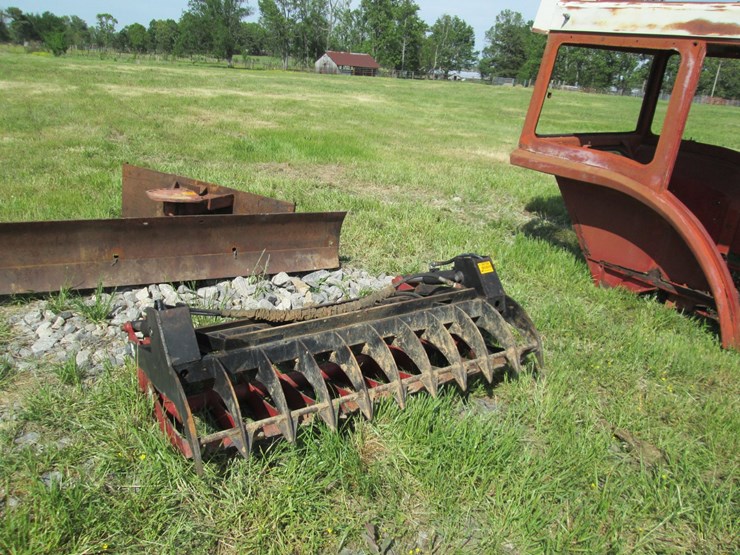 #36758-•-skid-steer-grapple-image-2