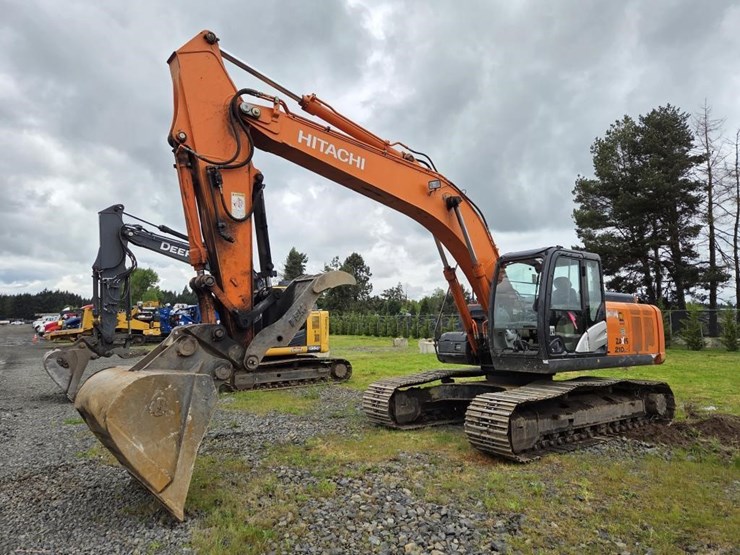 hitachi-zx210-lc-5n-image-1