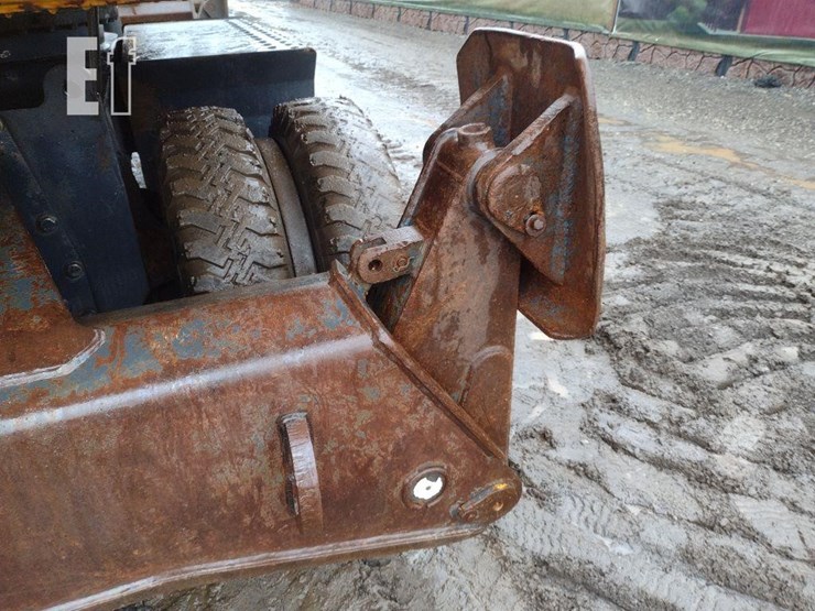 2004-komatsu-pw200-7-image-21