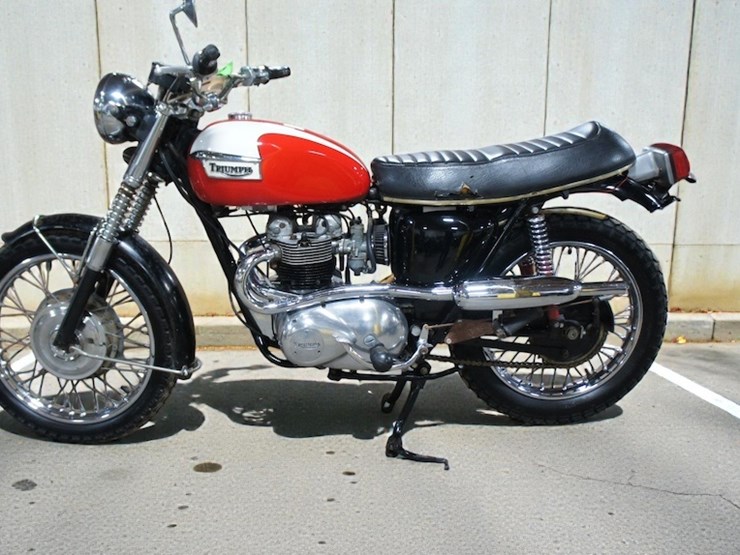1968-triumph-t100-daytona-motorcycle-image-1