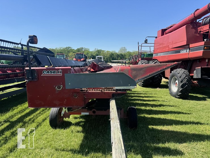 case-ih-1083-image-8