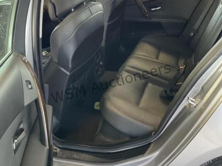 2007-bmw-525i-sdn-image-23